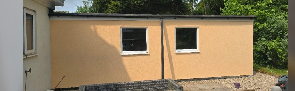 Apricot rendered side wall